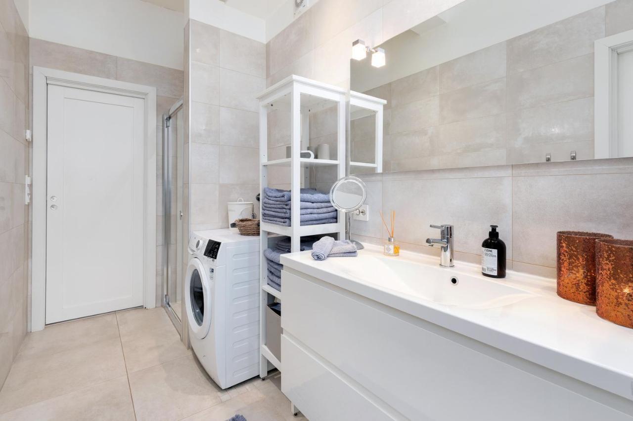 Stylish Apartment With Beautiful Views Of The River, Beach Nearby Kristiansand Kültér fotó
