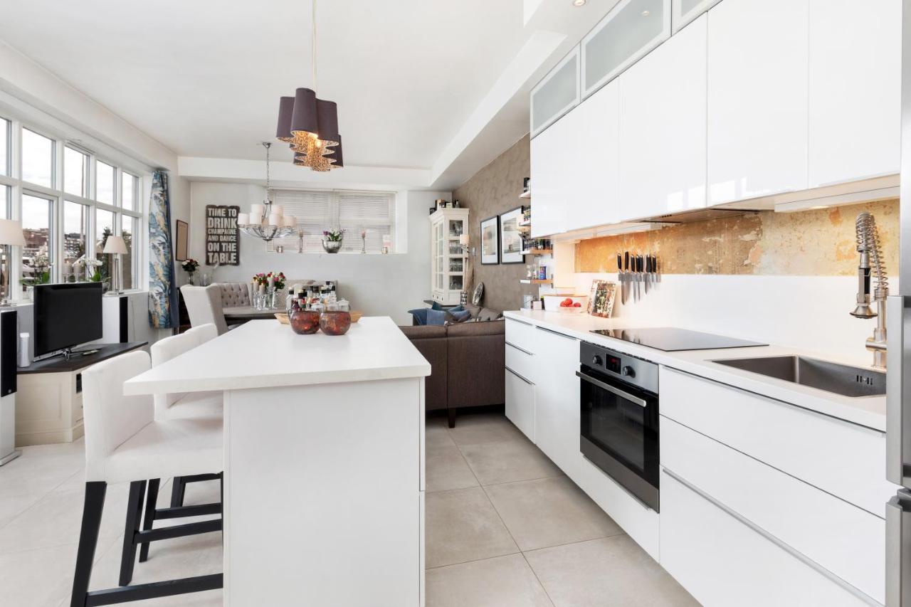 Stylish Apartment With Beautiful Views Of The River, Beach Nearby Kristiansand Kültér fotó